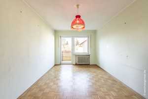 Doppelhaushälfte mit vielfältigen Gestaltungsmöglichkeiten in ruhiger und grüner Wohnlage – München – Vorschaubild 16