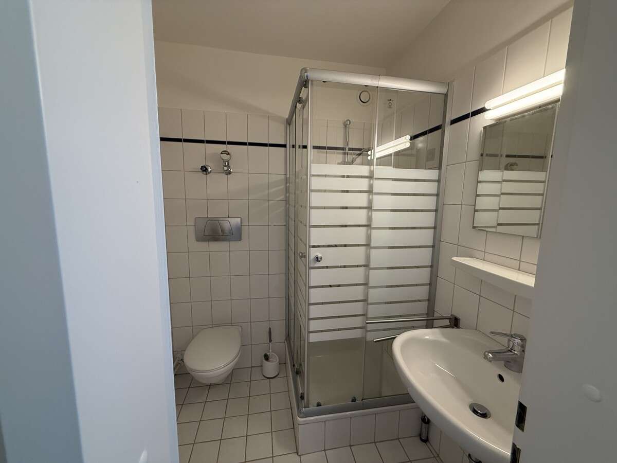 Immobilie in Bad Reichenhall - 1-Zimmer-Wohnung im 5. Obergeschoß mit Lift - Bild 4