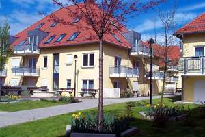 RUHIGES APPARTEMENT MIT BALKON UND TG IN WIEDERITZSCH...