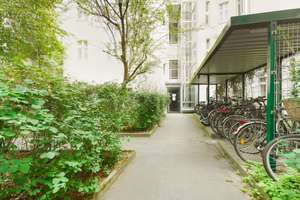70 m² Altbauwohnung plus 45 m² Dachstudio – 115 qm nutzbare Fläche für kreative Nutzung – Die vollständige Adresse der Immobilie erhältst du vom Anbieter., 10715 Wilmersdorf, Berlin – Vorschaubild 19