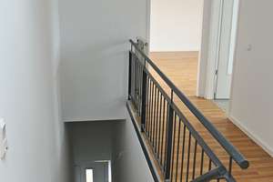 Trendige Dachgeschoss-Wohnung mit großen Terrassen – Schützenstraße 62, 13127 Französisch Buchholz, Berlin – Vorschaubild 2