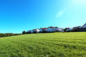Großzügiges Wohnen in ruhiger und sonniger Stadt- und Aussichtslage – Die vollständige Adresse der Immobilie erhältst du vom Anbieter., 89250 Senden – Vorschaubild 11