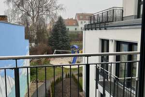 *Wohn(t)raum mit drei Zimmern und moderner Ausstattung* – Grünauer Straße 28, 12524 Altglienicke, Berlin – Vorschaubild 1