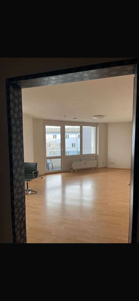 Immobilie in Bayreuth - Helles gut geschnittenes Apartment  in der Rosestraße zu vermieten - Bild 1