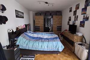 Wohnen mit Charakter: 3-Zimmer-Wohnung in Düsseldorf-Lichtenbroich mit drei Balkonen und Kamin – Die vollständige Adresse der Immobilie erhältst du vom Anbieter., 40472 Lichtenbroich, Düsseldorf – Vorschaubild 5