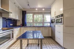 Repräsentatives Architektenhaus in Rheinnähe im rechtsrheinischen Köln – Die vollständige Adresse der Immobilie erhältst du vom Anbieter., 51149 Ensen, Köln – Vorschaubild 5