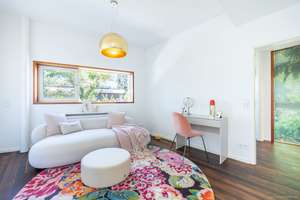 Trudering: Lichtdurchflutetes Architektenhaus, über 340 m² Wfl., Kamin, großer Garten & Doppelgarage – Die vollständige Adresse der Immobilie erhältst du vom Anbieter., 81827 Waldtrudering, München – Vorschaubild 34