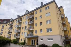Attraktive 2-Zimmer-Wohnung in Fürth: Erstklassige Lage, gepflegt & bezugsfrei zum Jahresende!