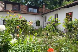 Idyllisch wohnen in Erlangen: 4,5-Zimmer-Einfamilienhaus mit Garten