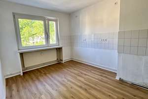 Zentral gelegene, helle 2-Zimmer-Wohnung mit Balkon – Neudorferstraße 117, 47057 Neudorf-Süd, Duisburg – Vorschaubild 5