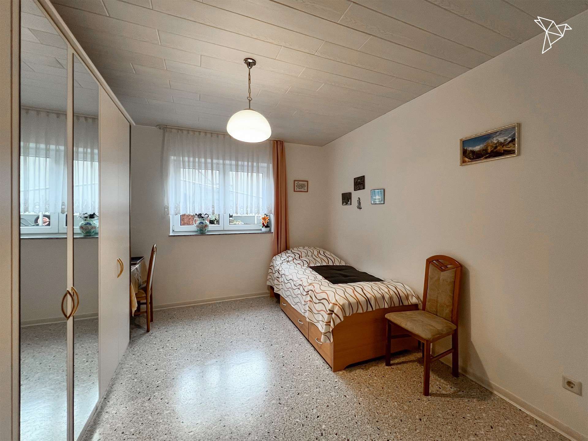 Immobilie in Kleinmaischeid - SONNIGE AUSSICHT 🌅 Doppelhaushälfte mit 7 Zimmern und Garten in Kleinmaischeid! - Bild 2