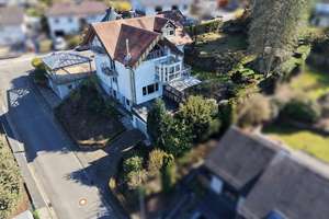 Ein Hauch von Schlösschen. Ein Zuhause für mehrere Generationen. – Die vollständige Adresse der Immobilie erhältst du vom Anbieter., 64385 Reichelsheim (Odenwald) – Vorschaubild 3