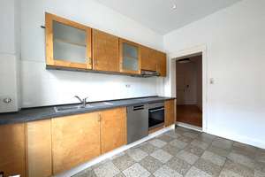lichtdurchflutete Altbauwohnung mit Erker! – Kaiserstraße  83, 24143 Gaarden-Ost, Kiel – Vorschaubild 4