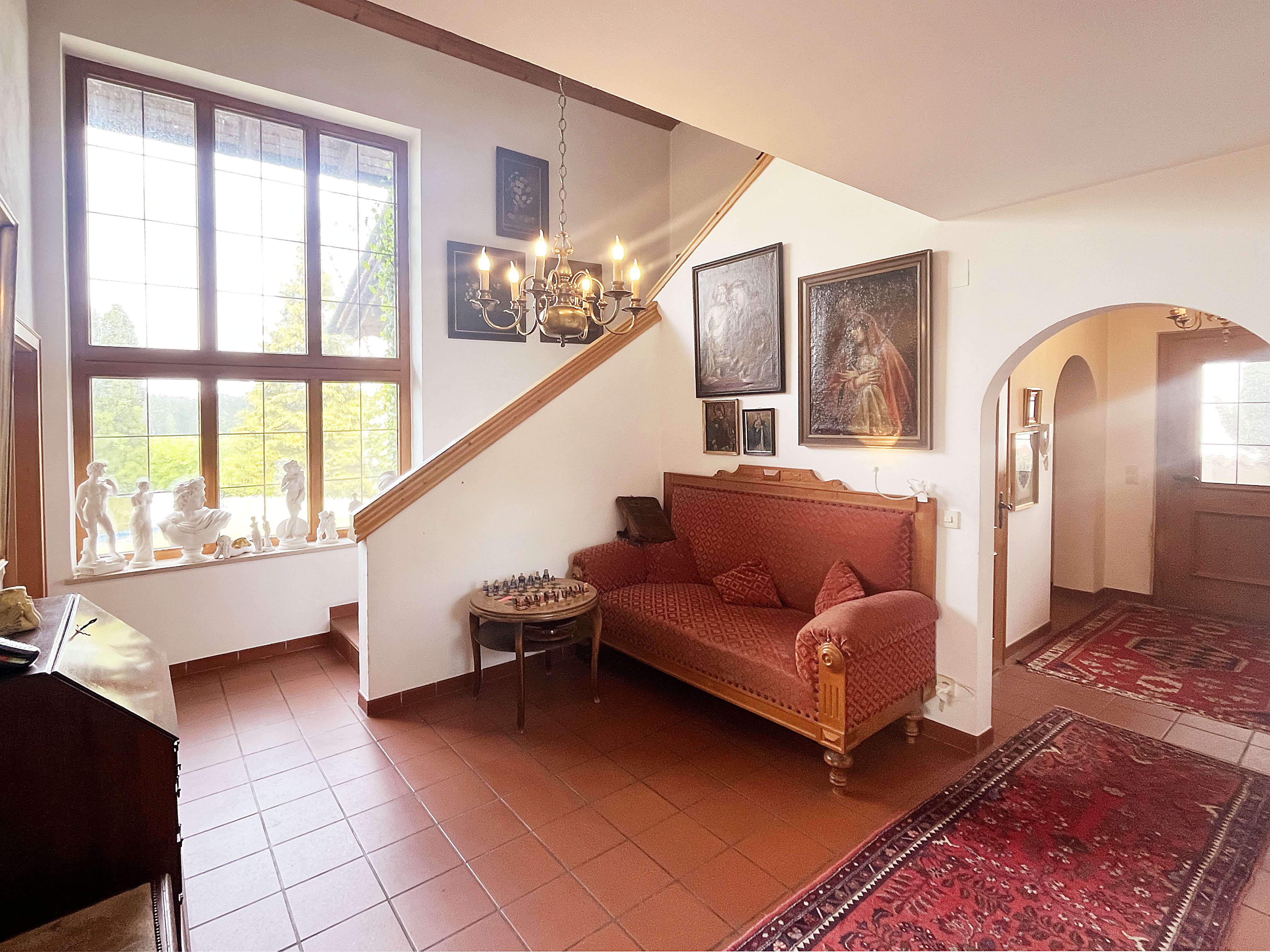 Immobilie in Kröning - Repräsentatives Einfamilienhaus mit viel Potential - Nähe Landshut - mit Glasfaser - Bild 7