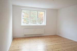 Altbauflair und sichere Miete – 2 Zimmer in Köpenicks Märchenviertel – Die vollständige Adresse der Immobilie erhältst du vom Anbieter., 12555 Köpenick, Berlin – Vorschaubild 2