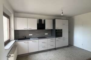 Geräumige 4,5-Zimmer Doppelhaushälfte in Stuttgart-Mühlhausen mit großzügigem Wohlfühlgarten – Die vollständige Adresse der Immobilie erhältst du vom Anbieter., 70378 Mühlhausen (Ortsteil), Stuttgart – Vorschaubild 6