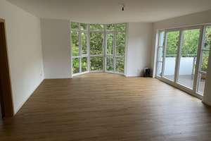 Angenehm wohnen in familienfreundlicher Wohnung in Schweinheim-Bad Godesberg – Horionstr. 38, 53177 Schweinheim, Bonn – Vorschaubild 4