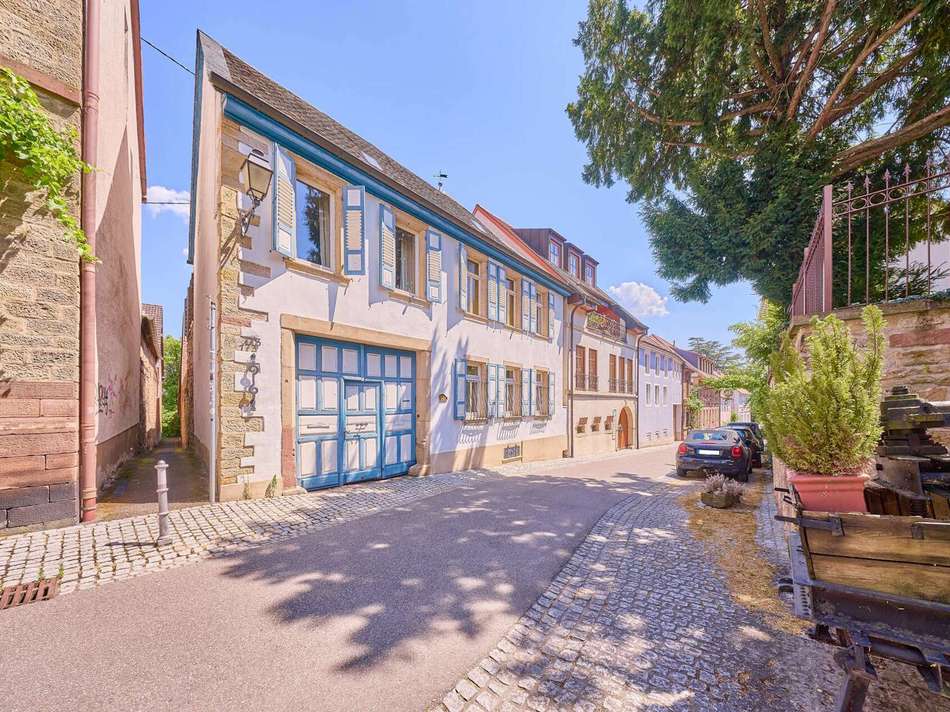 Straßenansicht 