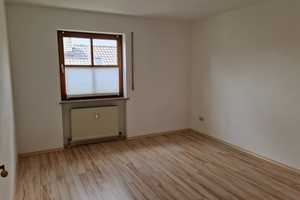 Schöne 2-Zimmer-Wohnung mit Balkon, EBK und TG in Ingolstadt (Audi-Nähe) – Ingolstadt – Vorschaubild 4