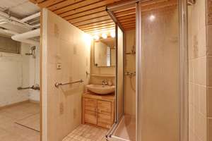 Property thumbnail 23