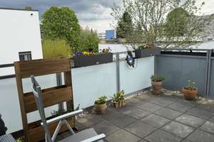*** TOP-Lage in Wiesbaden *** Frei ab Sept. 2026 *** 4-Zi-Whg. mit Balkon, Parkett und 2 TG-Spl. *** – Die vollständige Adresse der Immobilie erhältst du vom Anbieter., 65197 Rheingauviertel / Hollerborn, Wiesbaden – Vorschaubild 5