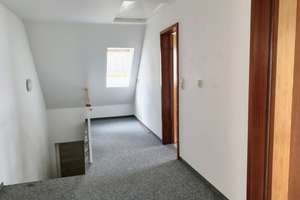 Geräumiges 5-Zimmer Einfamilienhaus mit Baugrund in Augsburg-Neubergheim in großem Garten  – Die vollständige Adresse der Immobilie erhältst du vom Anbieter., 86199 Bergheim, Augsburg – Vorschaubild 23