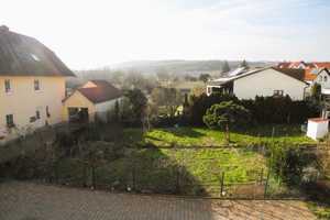 Großzügiges und idyll. Wohnen mit Blick in die Weinberge  von Kallstadt ! – Bad Dürkheim (Kreis) – Vorschaubild 2