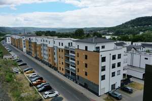 Attraktive 4 Zimmer Wohnung in Rheinnähe