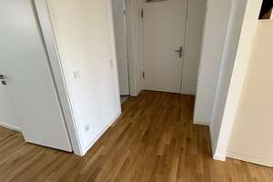 Ihr neues Zuhause am Schlosspark – im grünen Herzen Berlins – sofort verfügbar – Die vollständige Adresse der Immobilie erhältst du vom Anbieter., 12683 Biesdorf, Berlin – Vorschaubild 2