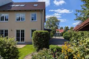 Sehr gut gelegenes und energieeffizientes Praxisgebäude / Kanzlei / Wohnhaus - sofort nutzbar – Petersdorfer Straße 51, 15517 Fürstenwalde/Spree – Vorschaubild 1
