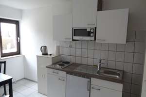 nur für 6 Monate Vollmöblierte 1-1/2 Zimmer WG-Wohnung – Die vollständige Adresse der Immobilie erhältst du vom Anbieter., 80935 Lerchenau-Ost, München – Vorschaubild 5