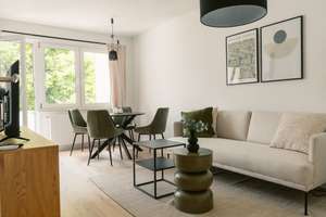 Sanierte Eigentumswohnung mit EBK & Balkon nähe Volksgarten