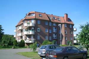 Schöne  2  1/2 u. 3 1/2 Zi.-Wohnung nahe Altenheim, direkt an Parkanlage