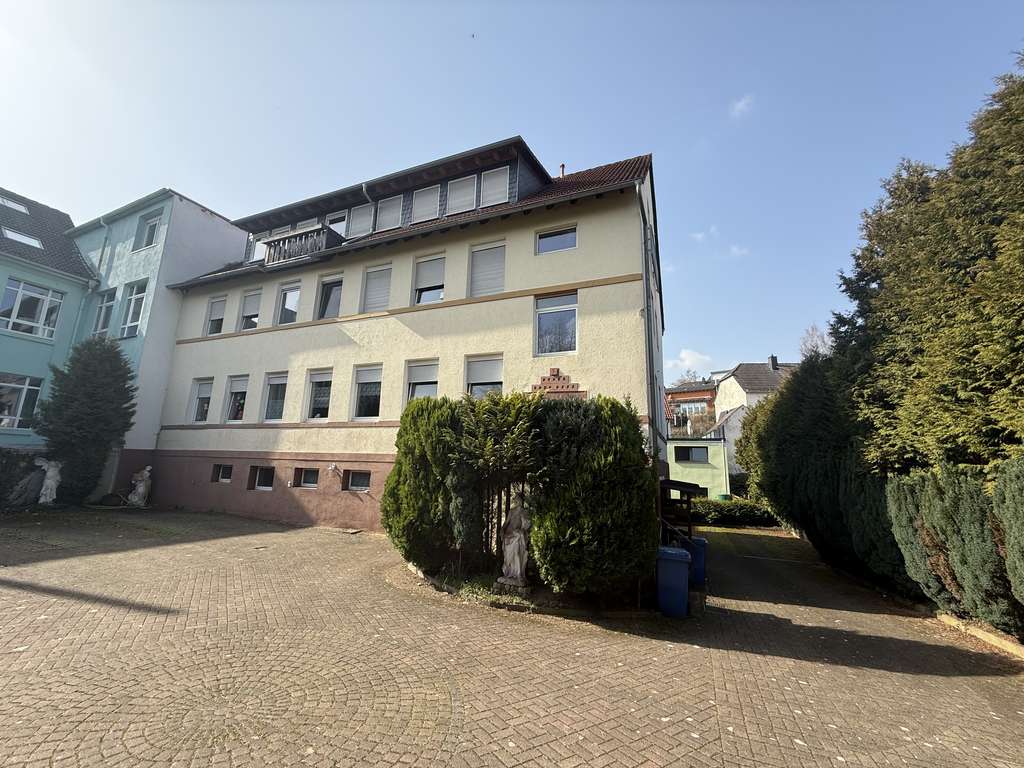 Immobilie in Thaleischweiler-Fröschen - Kapitalanlage: Großzügiges Mehrfamilienhaus mit Entwicklungspotenzial - Bild 0