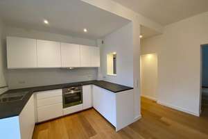 Nachmieter per 01.07.: Einbauküche | 2 moderne Bäder | Balkon – Karl-Hoffmann-Str. 6, 76137 Südweststadt, Karlsruhe – Vorschaubild 2