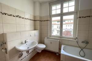 Traumhafte 4-Zimmer-Maisonette-Wohnung im beliebten Encke-Carré! – Die vollständige Adresse der Immobilie erhältst du vom Anbieter., 39110 Stadtfeld West, Magdeburg – Vorschaubild 4