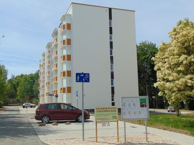 Seniorengerechte und barrierearme 2-Raum-Wohnung mit Aufzug und Balkon