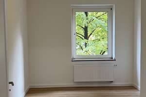 Exklusive 2-Zimmer-Wohnung mit Einbauküche in Düsseldorf-Friedrichstadt – Hildebrandtstraße X, 40215 Friedrichstadt, Düsseldorf – Vorschaubild 3