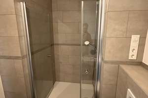 130 QM Penthouse mit Wasserblick am Havelufer: Erstbezug mit 48 m² Dachterrasse – Parkstraße 22, 13585 Hakenfelde, Berlin – Vorschaubild 11
