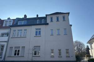 Helle Dachgeschosswohnung mit weitläufigem Grünblick in Köln-Marienburg – 50968 Marienburg, Köln – Vorschaubild 14