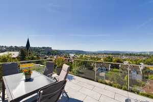 Einmalige Villa mit einem unübertrefflichen Ausblick auf die unendlichen Weiten des Rheintal! – Mayen-Koblenz (Kreis) – Vorschaubild 1
