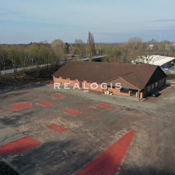 Exklusiv - ca. 1.300 m² große Verkaufshalle zzgl. ca. 4.500 m² Freifläche in Neugraben