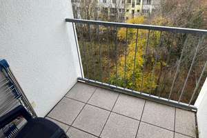 Möbliert: 1-Zimmer Wohnung mit Balkon, 8. OG in Schwabing, NUR für 1 Person, ab dem 10 Dezember – Leopoldstraße 191, 80804 Münchner Freiheit, München – Vorschaubild 10