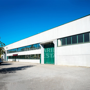 Lagerfläche in Frankfurt unweit des Hessen-Centers