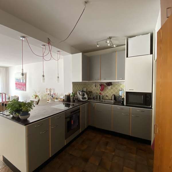 *** charmante 1-Zimmer-Wohnung - offener Wohnflair - mit eigenem Garten - im Pontviertel ***