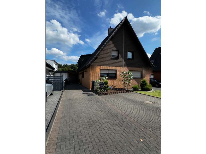 gepflegte DHH mit viel Platz, tollem Garten in der Waldsiedlung -Marl Hamm- Zweifamilienhaus möglich