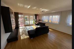 Attraktive 3-Zimmer Wohnung im 4. OG mit Balkon in Heilbronner Kernstadt 