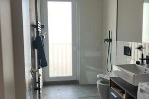 Befristete Untermiete ab 01.11.2025: Elegante 3-Zimmer Wohnung mit Balkon – Die vollständige Adresse der Immobilie erhältst du vom Anbieter., 81241 Am Westbad, München – Vorschaubild 5
