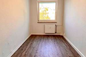 2-Zimmerwohnung mit Balkon und Aufzug! – Finsterwalder Str. 27, 1239 Prohlis-Süd, Dresden – Vorschaubild 7