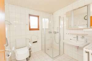 Einfamilienhaus in Zell Kaimt mit großer Terrasse und Garage - Viel Platz für die Familie – Die vollständige Adresse der Immobilie erhältst du vom Anbieter., 56856 Zell (Mosel) – Vorschaubild 11